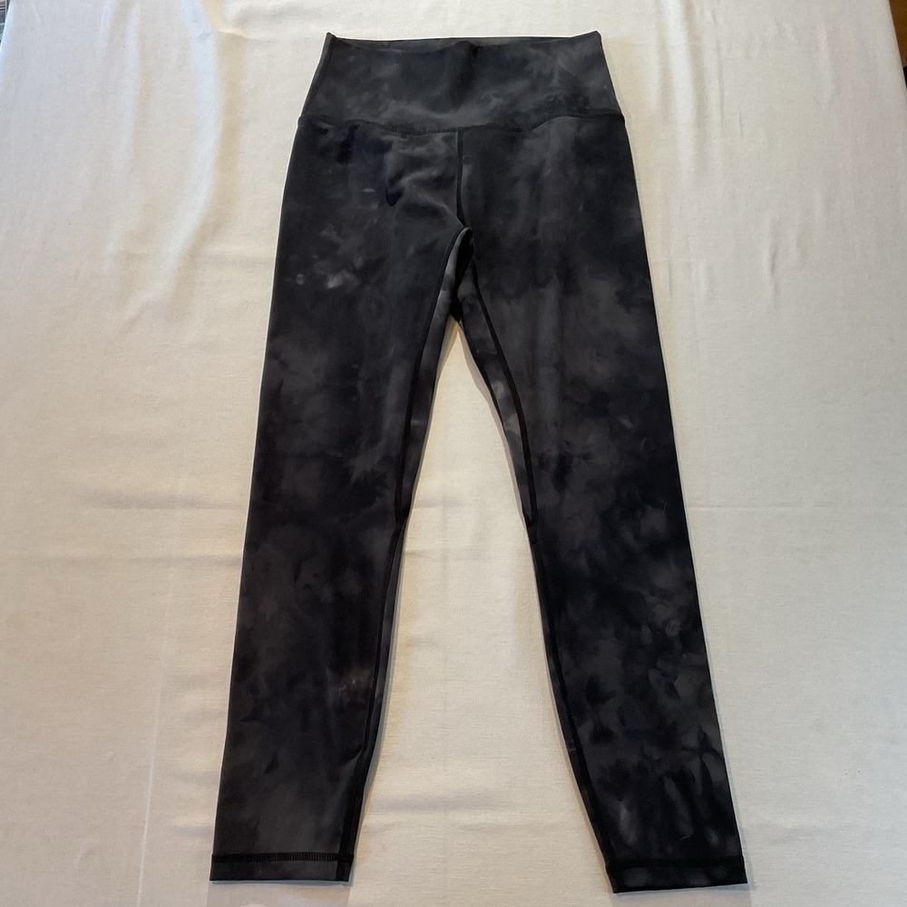 Zyia Activewear Girls Black/White Smoke Pattern, Size 8-10 Sport Gym Everyday